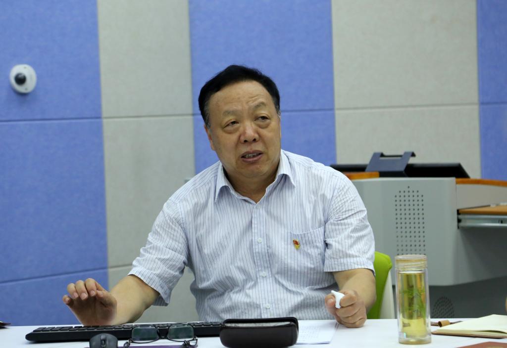 党委书记丁希滨为我院毕业生讲授思政课